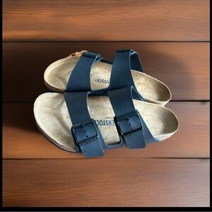 Birkenstock Black Minimalist Sandals with Wide Strap